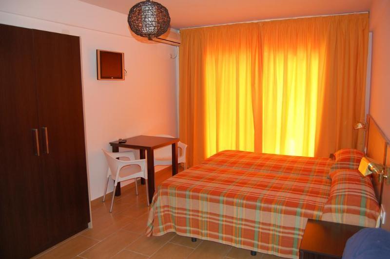 Climia 2Sleep Apartments Benidorm Ngoại thất bức ảnh